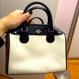 Coach crossbody bag like in excellent condition!